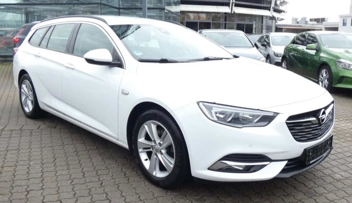 Опель Инсигния, 2019 - фото 3