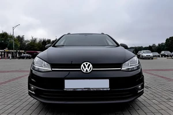 Фольксваген Гольф 7, 2020 - фото 1